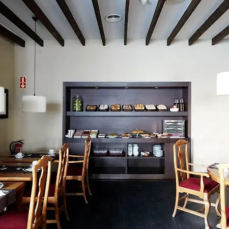 Maribel Hotel