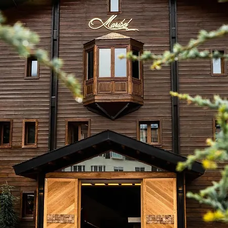 Hotel Maribel